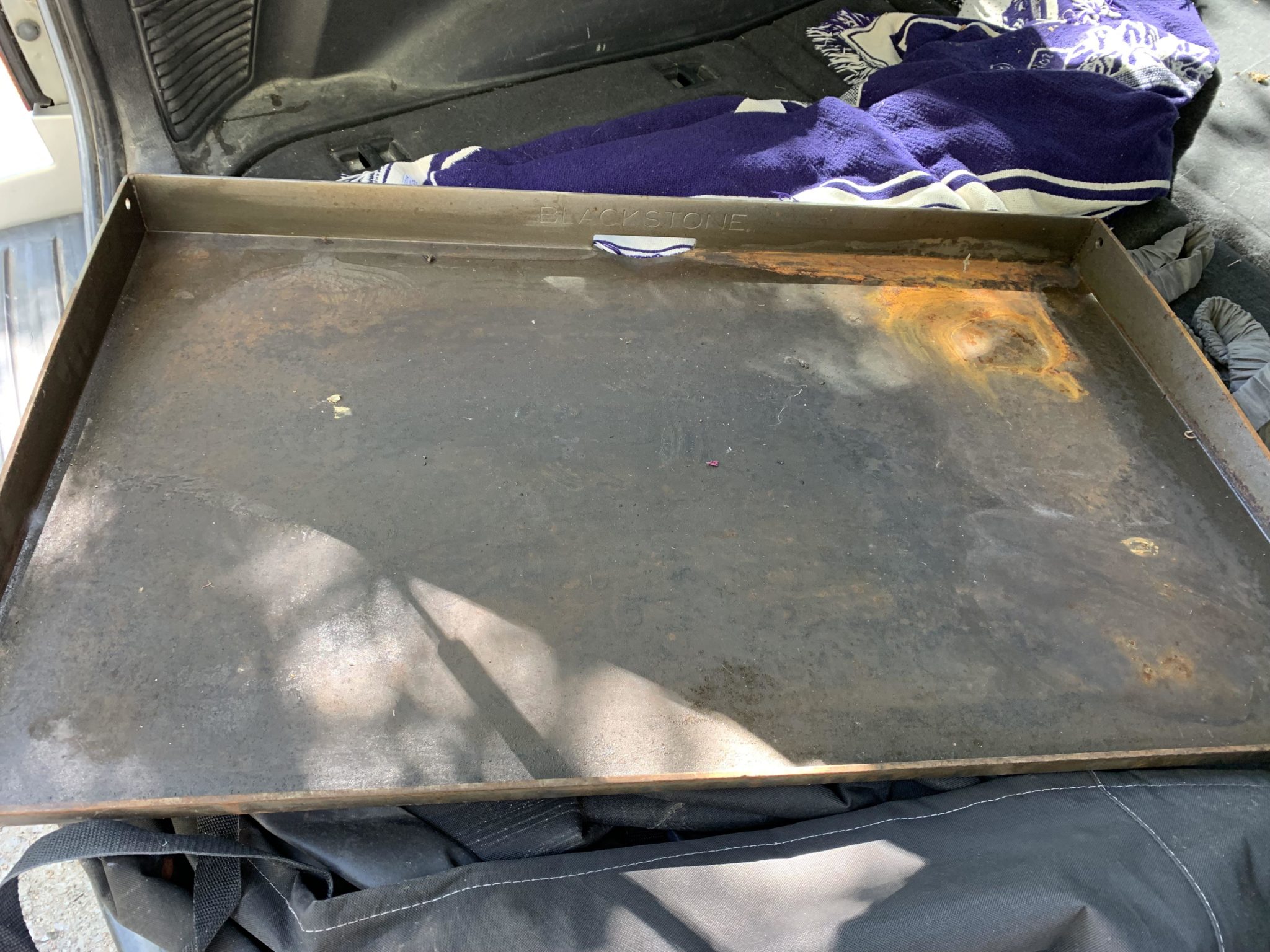 How to Clean Blackstone Griddle After Winter (2024)