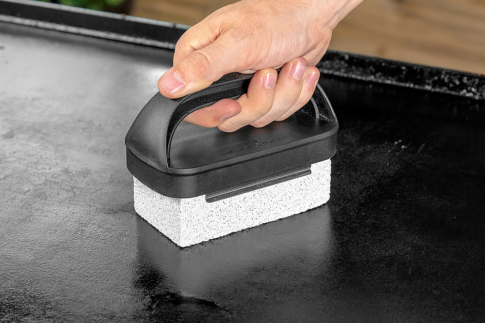 How to Clean a Griddle